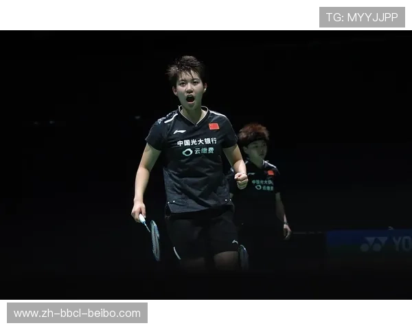 羽毛球明星马玥：从青涩到巅峰的成长历程与赛场背后的坚持