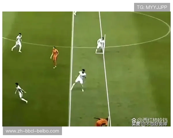 足球比赛中的视频回放技术，如何提高裁判判罚的准确性